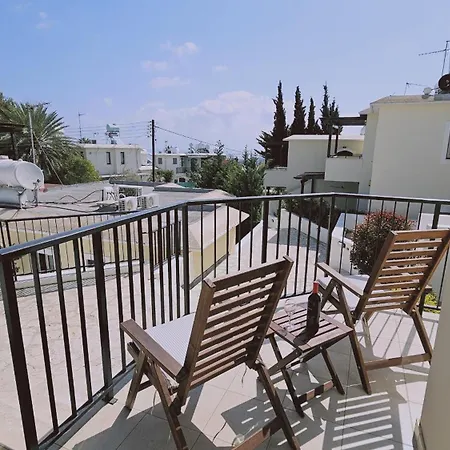 Olivia * Protaras